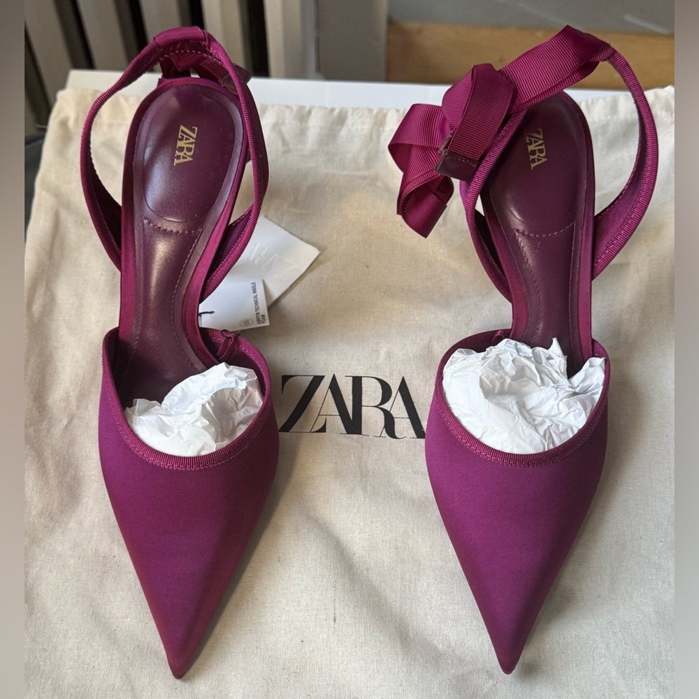 ZARA Women's Magenta Pointed Toe Ankle Tie Pumps